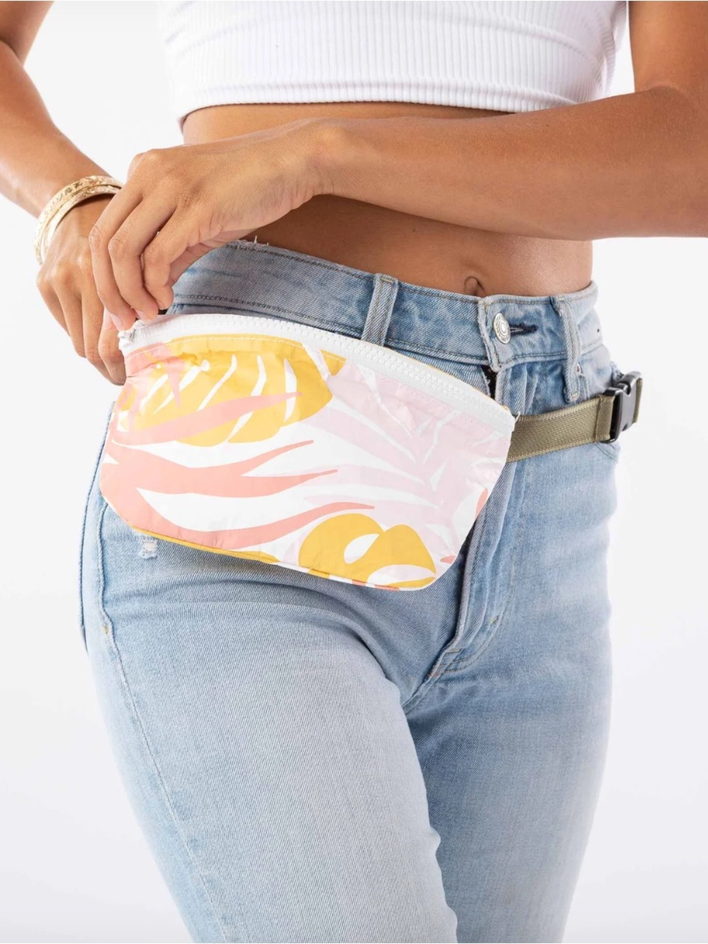 NWT Aloha Collection Tropics Mini Hip Pack Starburst